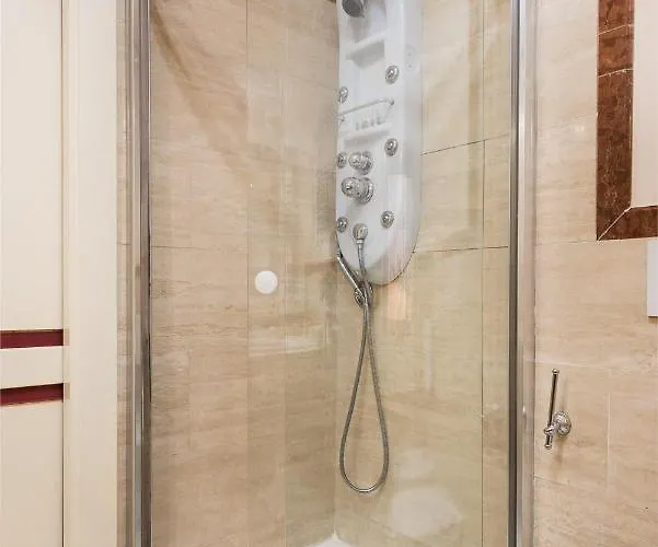 Nsm 71viadelcorso Luxury Con Terrazzo
