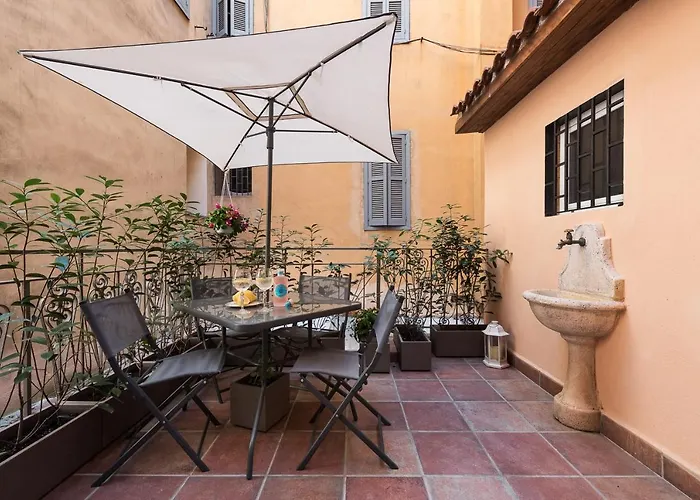 Nsm 71viadelcorso Luxury Con Terrazzo Apartment