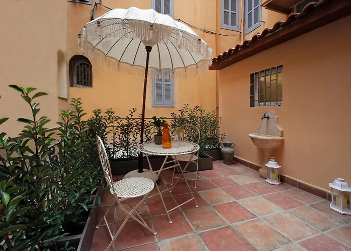 Nsm 71viadelcorso Luxury Con Terrazzo Apartment